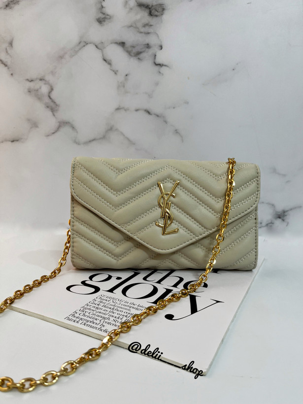 کیف پاسپورتی زنانه ازبرند ysl